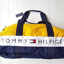 ☆【TH配件館】☆TOMMY HILFIGER大波士頓包☆【TOMW002B9】(深藍黃拼接色)