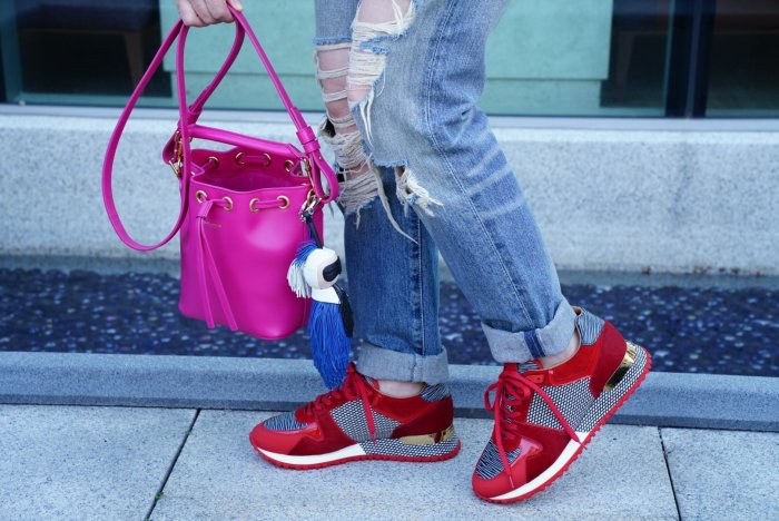 Saint Laurent 340240 Emmanuelle small bucket bag 小型水桶包 桃紅 現貨