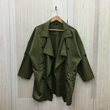 【愛莎＆嵐】NET 女 軍綠色排釦外套 / 4 11301 23