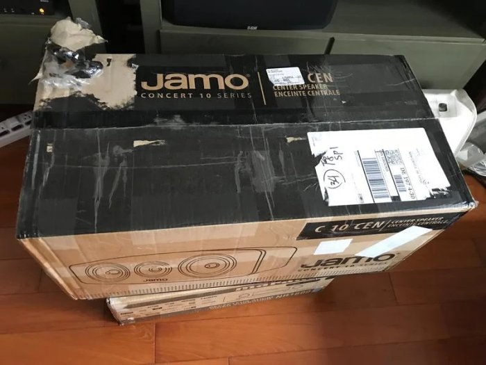 JAMO C10中置喇叭 - 鋼琴烤漆 - 亮白色