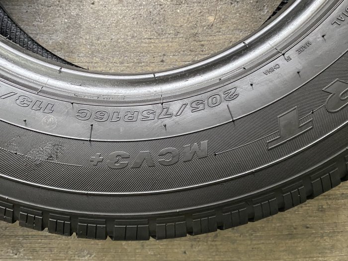 兆賀輪胎- 205/75/16C， 205/75R16C CANTER 堅達