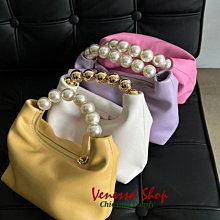 歐單 新款 優雅貴氣 輕奢復古真皮包包 超大珍珠手提水餃包 (P1424)