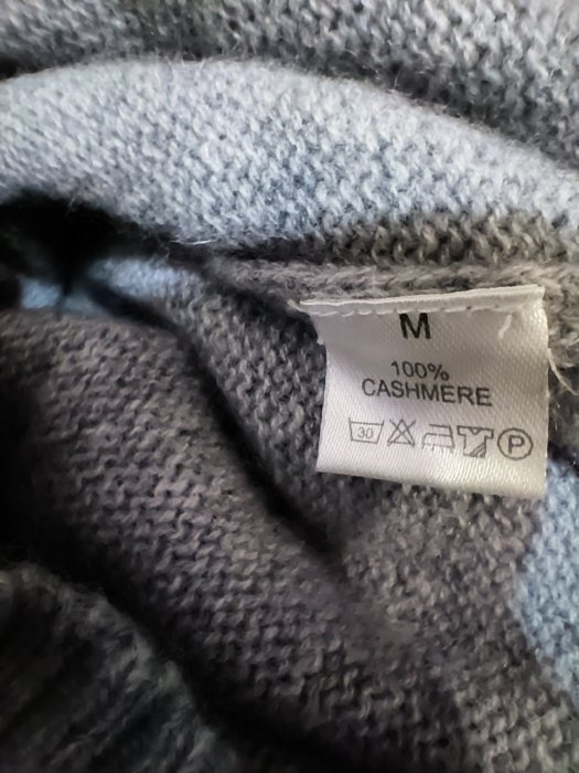 全新 義大利品牌 Pesce 100%喀什米爾 cashmere 羊絨灰色V領 厚織 長版毛衣洋裝