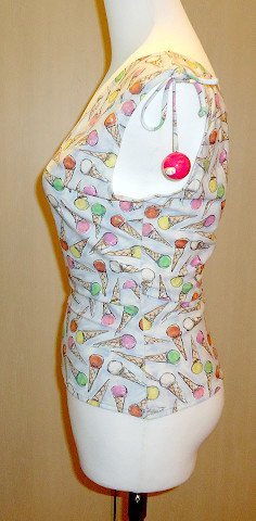【貴族時尚精品】- CHANEL香奈兒-冰淇淋球造型上衣