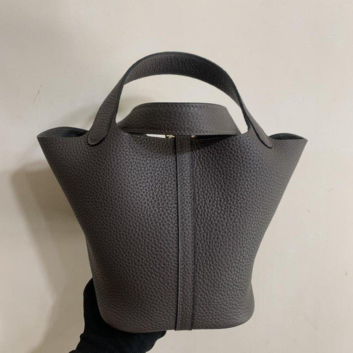 愛馬仕 Hermes Picotin 菜籃子 18cm 現貨顏色 TC皮 手工蜜蠟線縫制 錫器灰 手提包