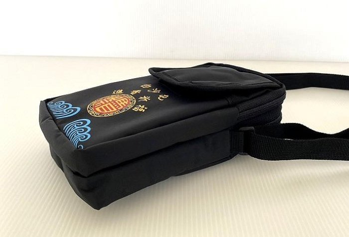 【YOGSBEAR】台灣製造 白沙屯包包 媽祖 勇 天上媽祖 手機袋 側背包 進香包 文創包 斜背包 D62