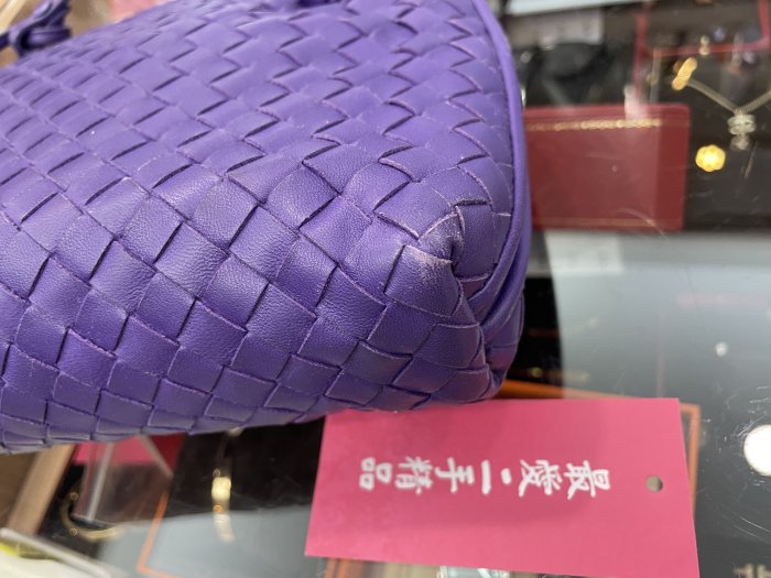 ☆最愛二手精品☆ BOTTEGA VENETA BV 紫色全皮編織拉鍊斜背包相機包貝殼包 XC3537 245354