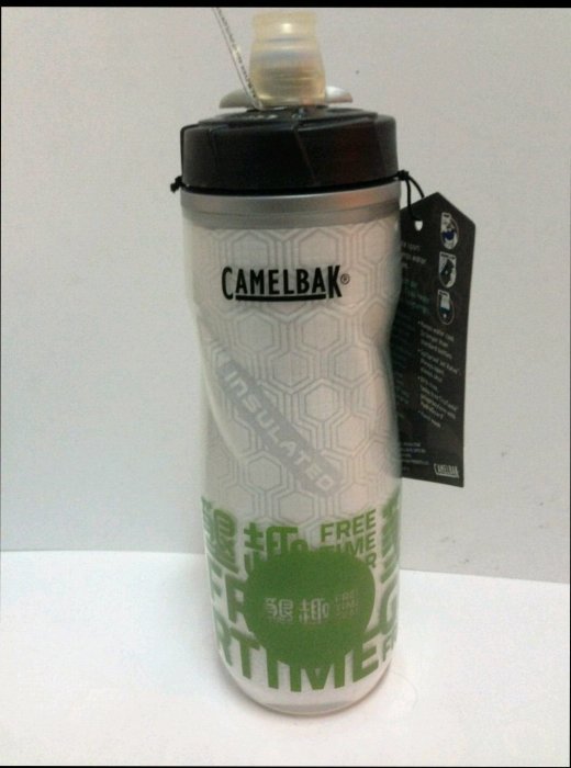 CAMELBAK Podium Chill- 墾趣-綠色 保冷噴射水瓶， 專利免開闢吸嘴 自行車 戶外運動水壺，620ml