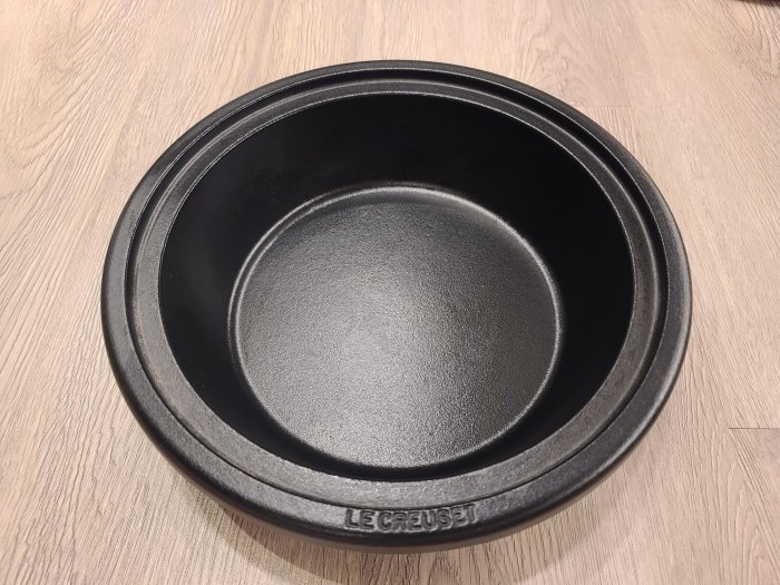 Le Creuset  塔吉鍋 全新27cm 2L 燉鍋 滷鍋 炒鍋 烤盤 產地法國