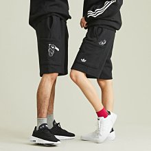 南◇2021 7月 ADIDAS DISNEY PIXAR 棉短褲 黑色 熊抱哥打棒球 迪士尼 玩具總動員 HD9081