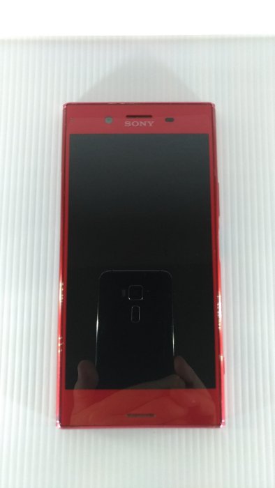 九成新Sony Xperia XZ Premium 4G/64G 5.5吋 鏡紅 4K HDR高畫質螢幕 IP68防水