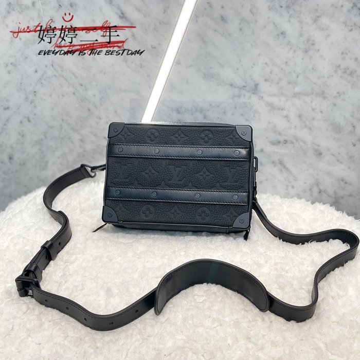 Shop Louis Vuitton Handle Soft Trunk (HANDLE SOFT TRUNK, M59163