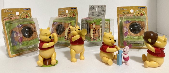 【卡漫精品館】Tomy Disney 迪士尼【Winnie the Pooh翹屁股小熊維尼盲盒公仔第一彈】款二 絕版逸品