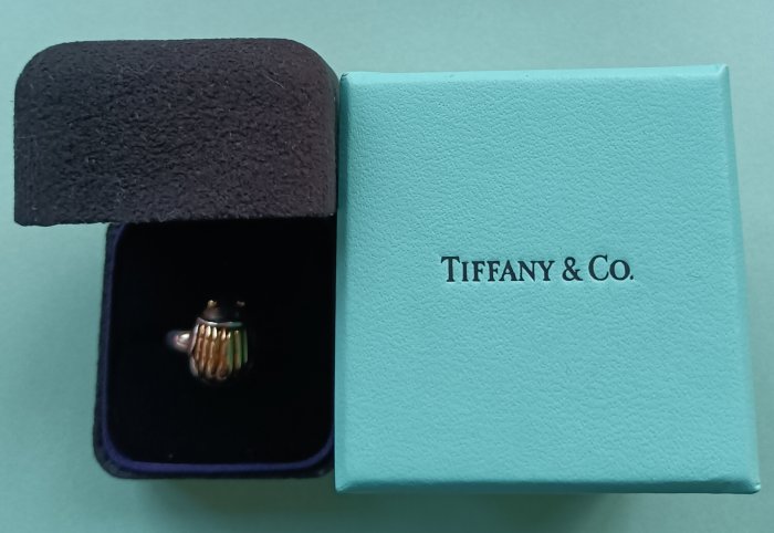 Tiffany 蒂芬尼  18k+純銀戒指   【聖甲蟲】 【附原盒】