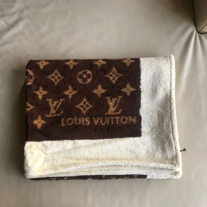 [熊熊之家3]保證全新正品 Louis Vuitton LV  經典原花  花紋 棉質 小毯子