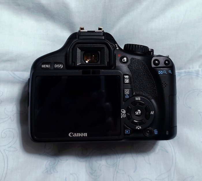 二手 公司貨 Canon EOS 550D 數位單眼相機 EF-S 18-55mm IS Kit鏡頭