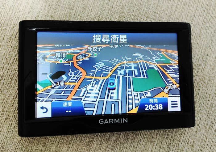 Garmin nuvi 57 GPS 衛星導航 有卡車模式 測速照相