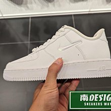 南🔥2023 11月 Nike Air Force 1 07 SE 立體勾 皮革 休閒 女款 全白 FB8251-100