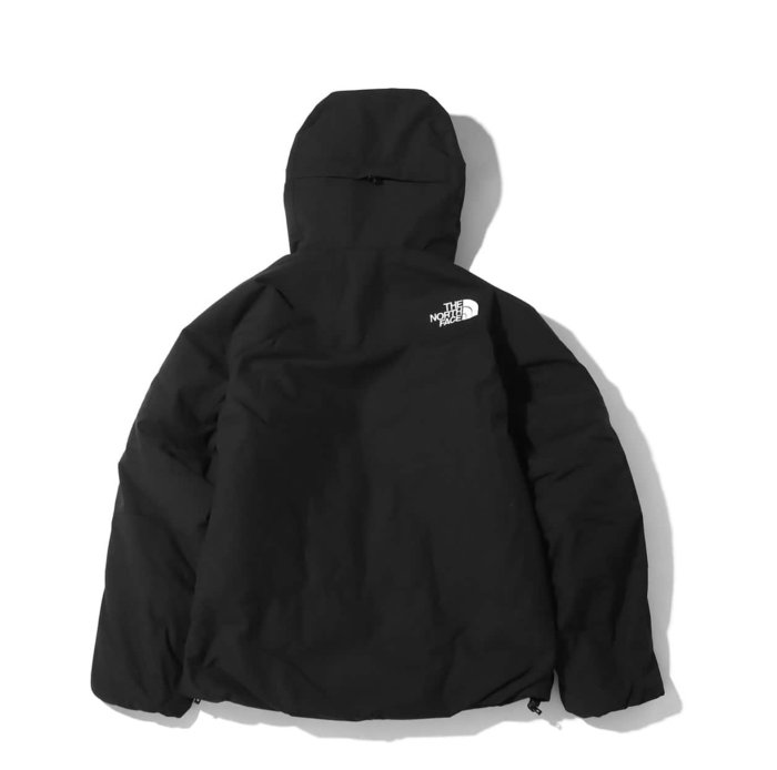 日本The North Face Firefly Insulated Parka 連帽外套NY82231。太陽選