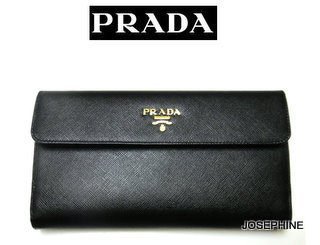 喬瑟芬【PRADA】現貨~經典 SAFFIANO 防刮皮革13卡 多功能 釦式長夾