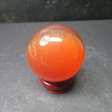 【競標網】天然亮彩橘色貓眼石球40mm(贈座)(天天超低價起標、價高得標、限量一件、標到賺到)