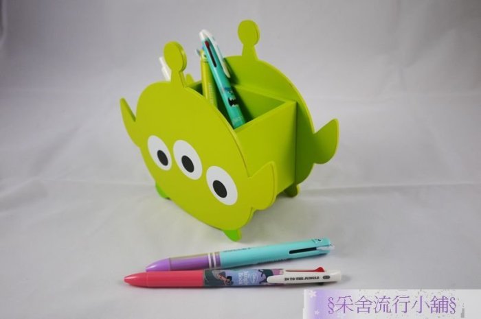 采舍流行小舖 taum tsum 造型筆筒 三眼 熊抱 史迪 奇奇 米奇 米尼 維尼 大眼 生日禮物 聖誕禮物 木頭筆筒