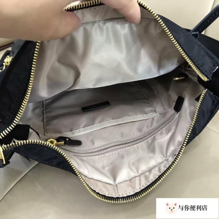 TUmi Voyageur Capri 484785D女款超輕尼龍防水經典實用斜背包 黑色-雙喜生活館