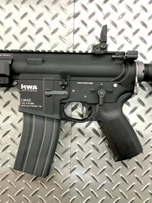 JHS（（金和勝 生存遊戲專賣））KWA LM4D GBB(新HOP UP系統) 瓦斯槍 6631