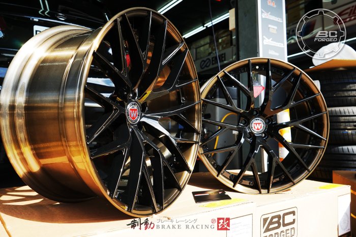 BC HT-06S 21" 兩片鍛造客製化 AMG GLC43 實著 各尺寸對應車款歡迎詢問 搭配前六後四 / 制動改