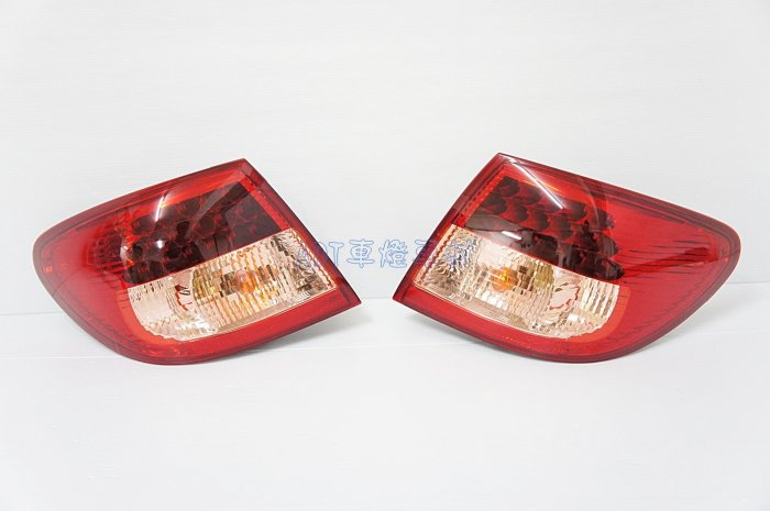 ~~ADT.車燈.車材~~豐田ALTIS 01仿04 紅白LED尾燈一套4片2400 DEPO製造