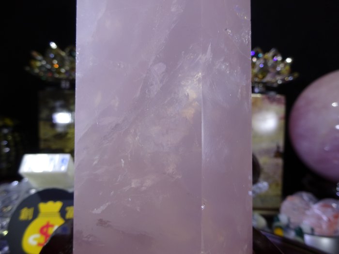 ®創富開運水晶© 0829 粉晶柱 粉水晶柱擺件  Rose Quartz 芙蓉石 蔷薇水晶 玫瑰晶 爱情石 星光 冰種 助桃花 增魅力 助姻緣 生日禮物