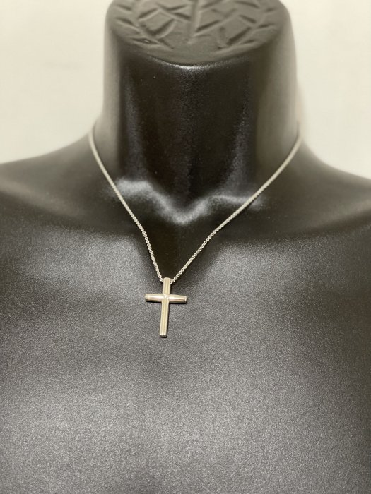 TIFFANY CO 18吋項鍊 純銀鑲嵌0.02分美鑽 十字架
