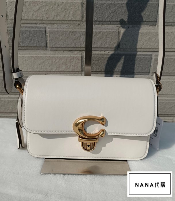 NaNa代購 Coach C7936 新款Studio 19全皮C扣女士手袋 單肩斜挎郵差包 小方包 附購證