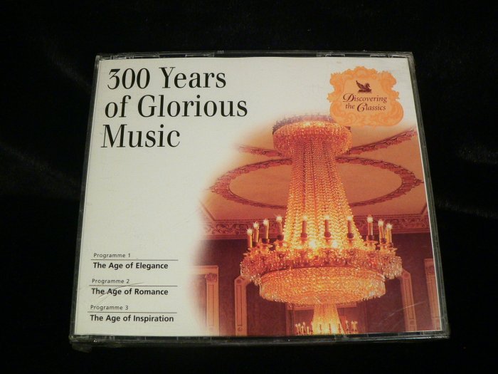 古玩軒~全新CD~300YEARS OF GLORIOUS MUSIC.PK274