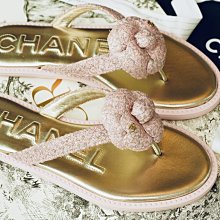 Chanel G31577 Thongs camellia sandles 毛呢山茶花涼鞋 粉紅 現貨