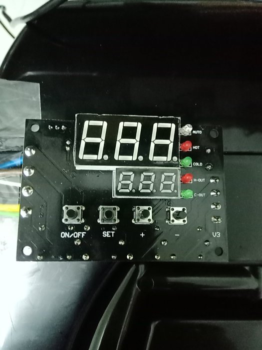 DC12V 寵物用制冷晶片專用冷熱自動切換溫度控制器(可正負電切換,達到製冷晶片冷熱功能)