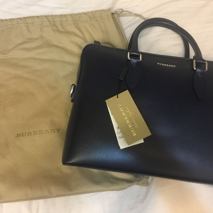 全新 全新Burberry LONDON 深藍色 皮革 可拆式斜背帶 公事包 全配