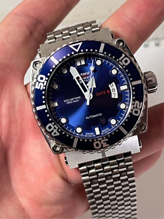 已售出 Formex DS2100 46mm 專利減震錶殼 200m防水 鈦金屬鍊帶 單錶