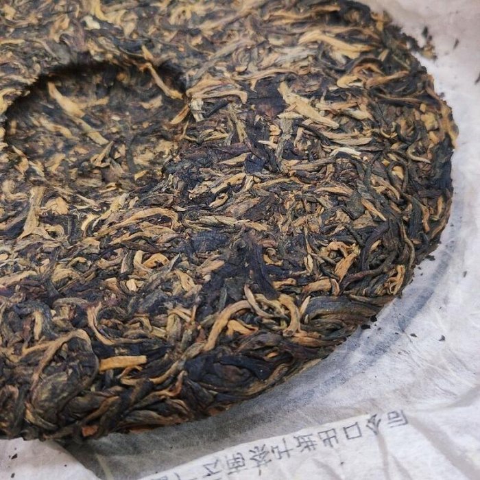 2006年雲南普洱茶中茶綠印老青餅生普357克七子餅金新疆西藏專鏈