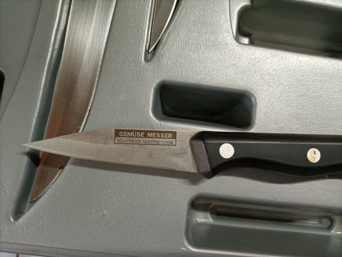 【銓芳家具】德國 KOCH MESSER 刀具6件組 露營專用 五件刀具+砧板組 菜刀 水果刀 磨刀器 手提收納箱