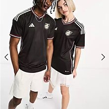 (嫻嫻屋) 英國ASOS-adidas Football Jamaica 棕色T恤上衣 EF23