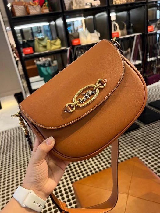 ╭☆包媽子店☆Coach Harley Shoulder Bag 經典馬鞍包 2023新款