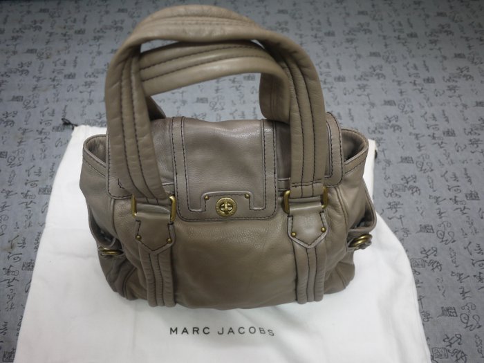 MARC BY MARC JACOBS MBMJ   高級牛皮手提包 可肩背