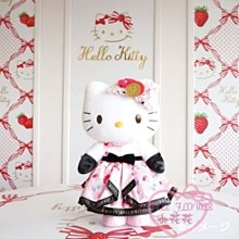 ♥小花花日本精品♥Hello Kitty 全球限定年度馬卡龍生日娃娃 紀念娃娃50148509