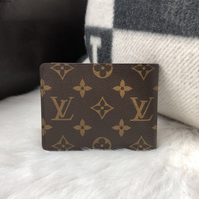 Louis Vuitton Portefeuilie Multiple M60895