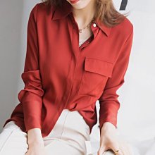 歐單 新款 醇厚太妃紅 真絲桑蠶絲 寬鬆廓形 高質感隱藏式雙層門襟單口袋襯衫上衣 (E837)