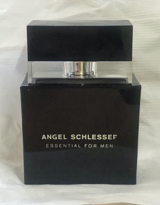 Angel Schlesser Essential 極緻男性淡香水50ml   噴式 經典款 無盒