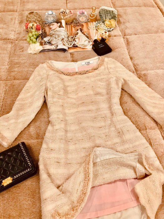 專櫃品牌FASHION SHOW小香風滿載立體金蔥氣質秋冬洋裝