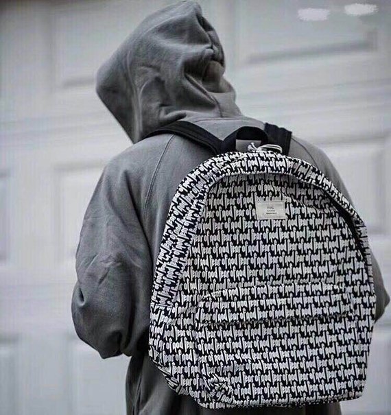 FEAR OF GOD FOG PRINTED BACKPACK 滿版LOGO 印花後背包書包旅行包