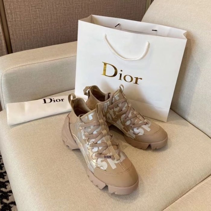 【熱賣精選】DIOR 迪奧 夏季ns潮網紅同款老爹鞋夜光字母時尚休閑百搭女鞋